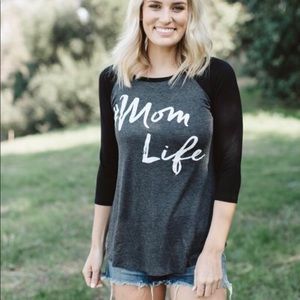Plus Size Printed Baseball Tee - #MomLife
